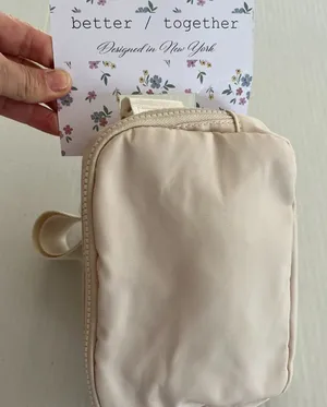 Sz‎ Small Beige Adjustable Belt Crossbody Travel Bag Zipper Pockets thumbnail 1