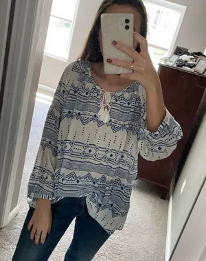 Boutique Top Size L thumbnail 1