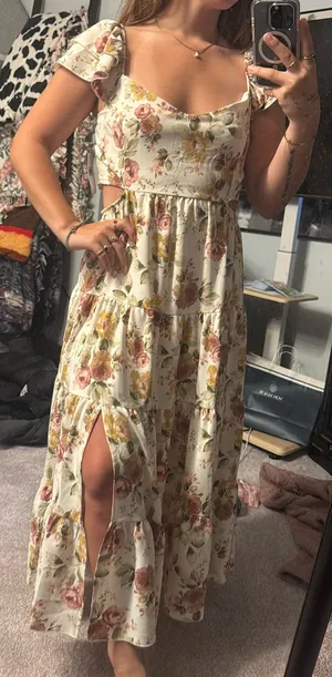 Ruffle floral dress thumbnail 1
