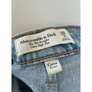 Abercrombie Curve Love Ultra High Rise 90's Straight Jeans Medium Wash Size 26L thumbnail 7