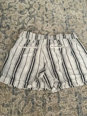 Old Navy Shorts thumbnail 3