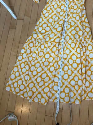 Time and Tru Women's Cotton Tiered Midi Dress in yellow and white Size XS 0-2 thumbnail 10