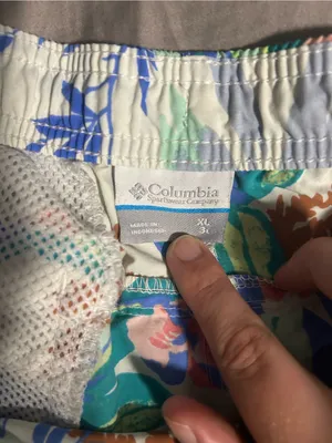 Columbia Women's Floral Athletic Shorts Size XL thumbnail 2