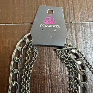 Paparazzi Multi Layered Gunmetal Chain Necklace Rhinestone Hammered Statement thumbnail 3