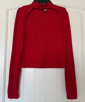 H&M Y2K Cherry Red Ribbed Cut Out Knit Top ❤️ XS | Coquette Glam Party Girl thumbnail 1