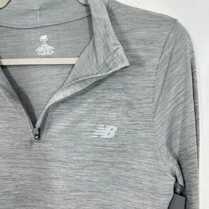 New Balance Women's Heather Gray Quarter Zip Long Sleeve Running Top‎ NWT thumbnail 9