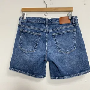 Lucky Brand Blue Jean Shorts The Roll Up Womens 6/28 Mid Rise Regular Wash Denim thumbnail 11