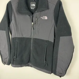 The North Face Denali Black Polartec Fleece Jacket Sz Small Full Zip thumbnail 7