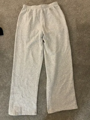 Brandy Melville Grey Sweatpants thumbnail 3