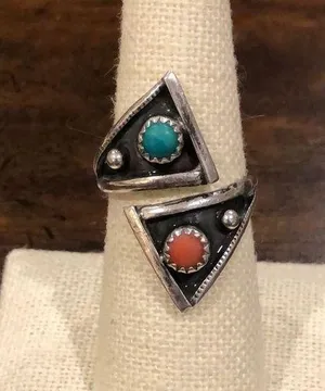 Vintage Southwestern Bypass Turquoise Spiny Oyster Ring Sz 8•1/2 thumbnail 1