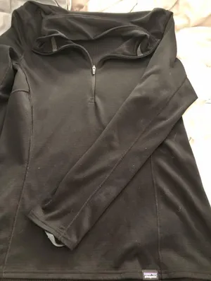 Patagonia Black Quarter Zip thumbnail 1