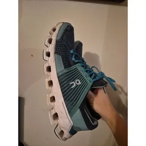On Cloud Blue Running Shoes size 8.5 Womens thumbnail 2