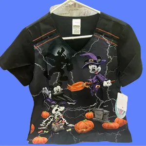 Disney Halloween Mickey Mouse Witch Black T-Shirt thumbnail 3