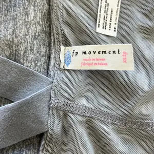 Free People Movement Gray Strappy Crop Top/Sports Bra. Size XS thumbnail 5