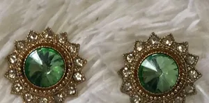 Retro Stud Earrings thumbnail 1