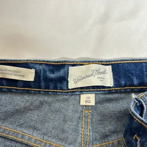 Universal Threads Women's Flare & Wide Leg Jeans - Blue thumbnail 4