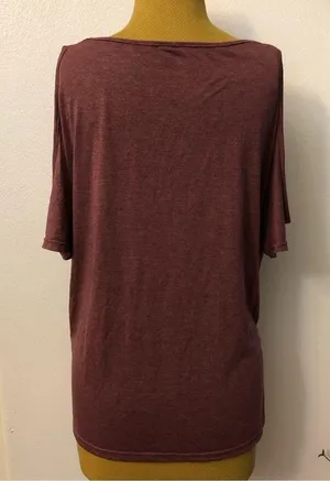 New EMERY ROSE Cold Shoulder Wrap Cross Tee Size L thumbnail 5