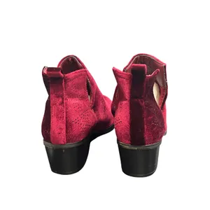 Yoki Catalina Burgundy Velvet Star Perforated Ankle Booties Funky Bold Size 9 thumbnail 7