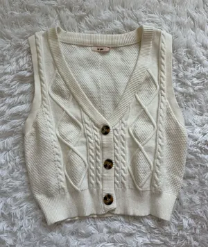Francesca's cream sweater vest thumbnail 1