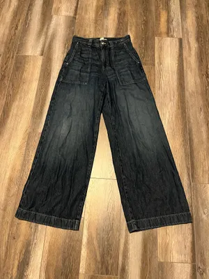 Madewell Superwide-Leg Jeans in Elinwood Wash thumbnail 2