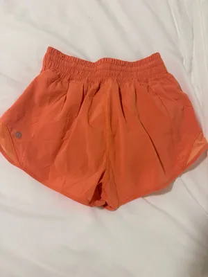 Lululemon Shorts Hotty Hot thumbnail 2