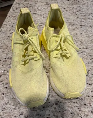 Yellow adidas tennis shoes thumbnail 1