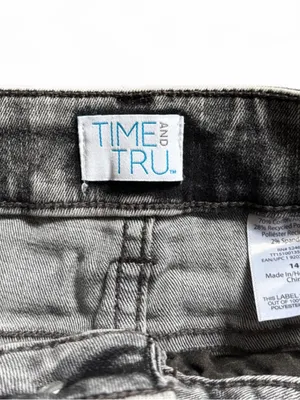 Time and Tru Classic High-Rise Gray Acid Wash Denim Cutoff Shorts Size 14 Jorts thumbnail 3
