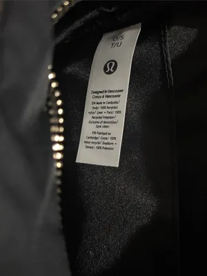 Lululemon Crossbody Camera Bag Black Gold NEW Sold Out thumbnail 6