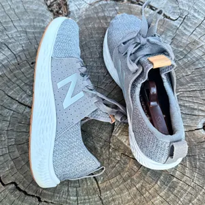 New Balance women’s Fresh Foam Sport V1 Gray Running Shoes Size 8 thumbnail 3