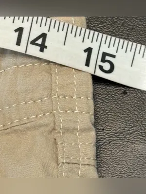 Kuhl Women's Tan Cargo-Style Shorts size 2 thumbnail 11