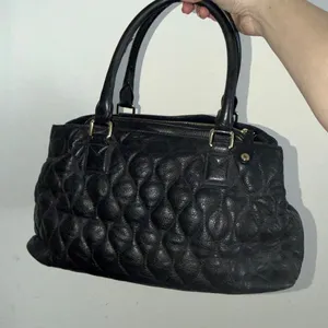 Vera Bradley Black Quilted Leather Satchel Floral Lining Shoulder Bag Classy thumbnail 5