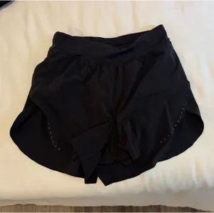Lululemon Fast and Free Shorts 3" Reflective Classic Fit thumbnail 1