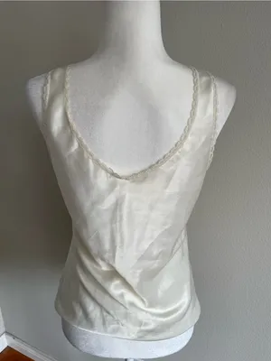 Silk-Look Cream Lace Trim V-Neck Cami Top thumbnail 4