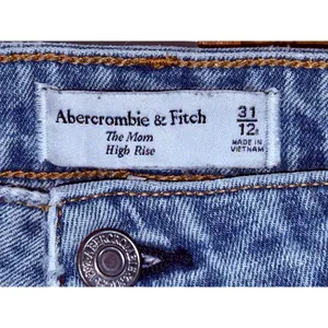 Abercrombie & Fitch Curve Love Mom High Rise Blue Denim Jeans Womens Size 31 12 thumbnail 3