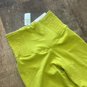 OFFLINE By Aerie Real Me Smocked Legging Size xs thumbnail 5