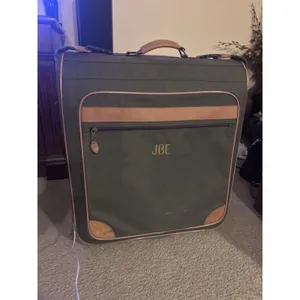 LL Bean Large Green Rolling Garment Bag Leather Trim Suitcase Bag 24" X 21"X8” thumbnail 5