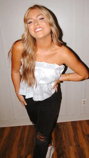 The Closet Edit Collection White Top thumbnail 1