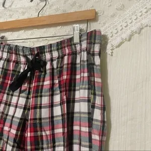 Victoria’s Secret Small Pajama Pants Plaid Red Black White Ribbon Tie thumbnail 4