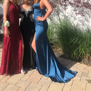 Sherri Hill Prom dress! thumbnail 4