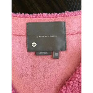 Anthropologie Cropped Sherpa Vest Womens One Size Pink Button‎ Cozy Preppy thumbnail 3