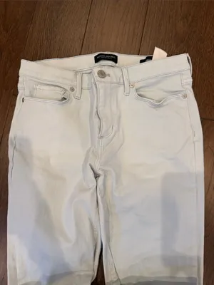 Banana Republic Premium Skinny Denim in Light Blue - Size 27 - C70-016 thumbnail 4