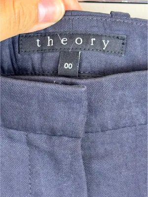 Theory Gil Faxon Navy Silk Blend Pleated Tapered Pants Size 00 Made USA thumbnail 3