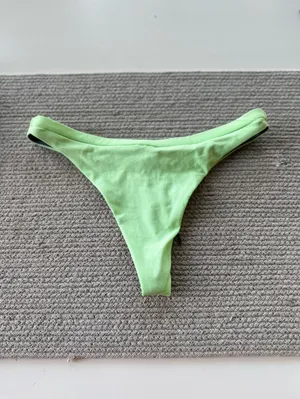 Jolyn 3 Piece Bikini Set Annie Medium Holland Large Mara Small in Mint thumbnail 7