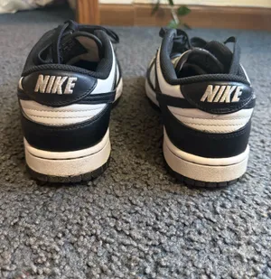 Nike Panda Dunk Low thumbnail 5