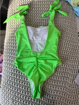 Neon green one piece with low back and ruched butt swimsuit size small wot thumbnail 3