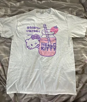 Hello Kitty Sanrio  Tee Shirt thumbnail 1