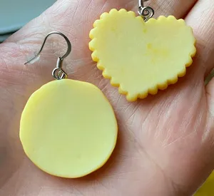 Handmade Kawaii harajuku y2k style biscuit earrings🩷 thumbnail 5