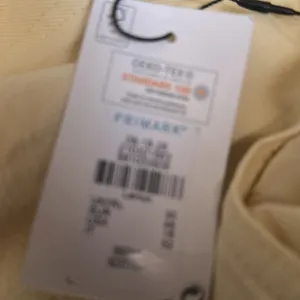 Primark women’s jeans, high waisted wide leg yellow, ankle vents yellow denim 16 thumbnail 9