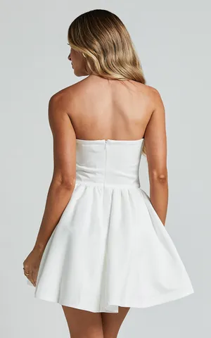 New Showpo Angeletta Mini Dress Sweetheart Fit & Flare Dress MSRP $139 thumbnail 5