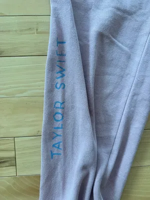 Taylor Swift Sweatshirt and Sweat Pants thumbnail 5